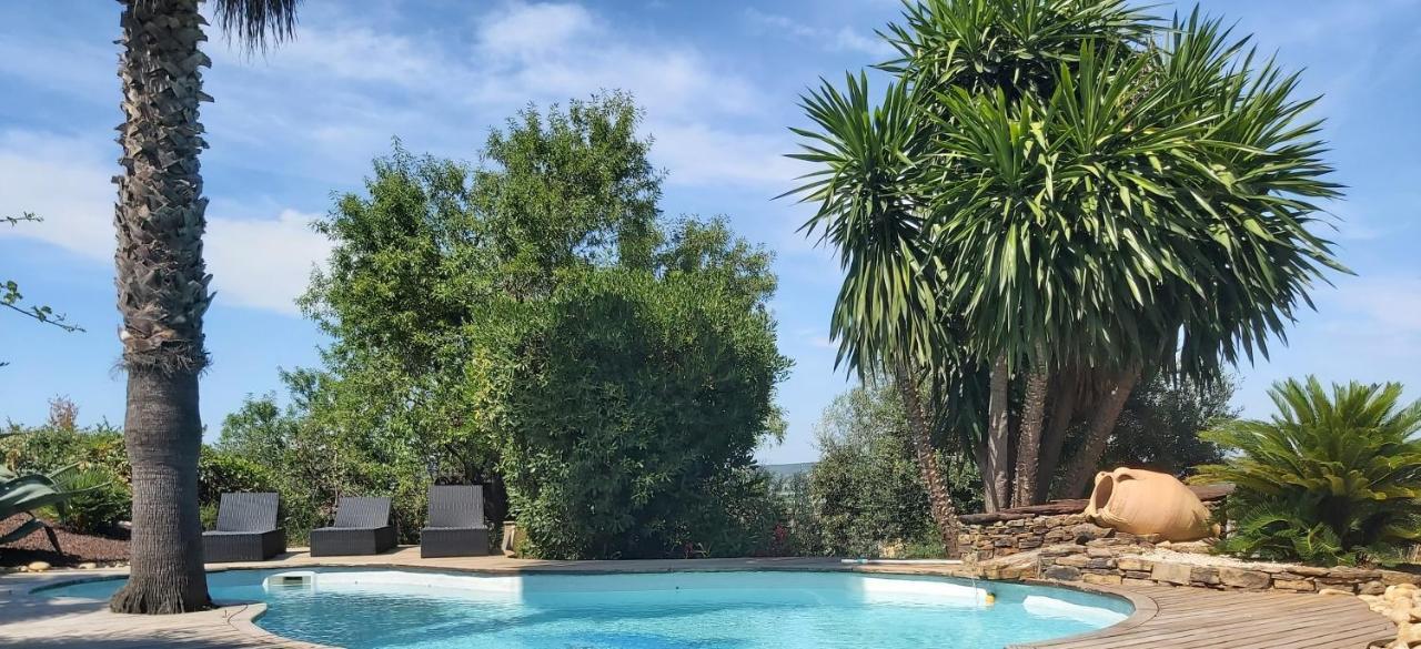 Beautiful Villa With A Stunning View Roujan ภายนอก รูปภาพ